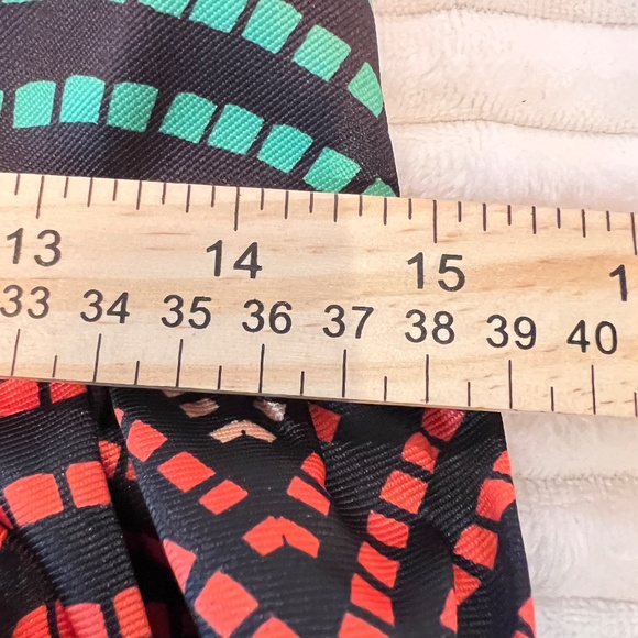 # A106 -  N By NANCY Dopamine Multicolor Geometric Print Skirt   NWT Size M - Picture 8 of 8